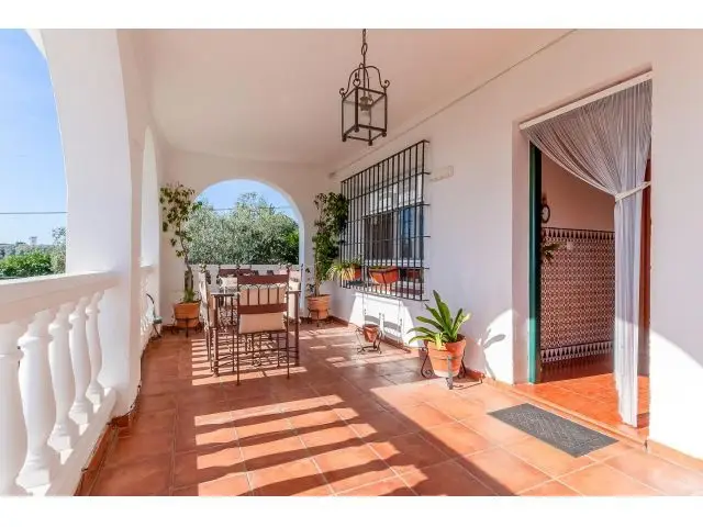 Vivienda Hipotecable con Garaje y Piscina en Cuevas Bajas