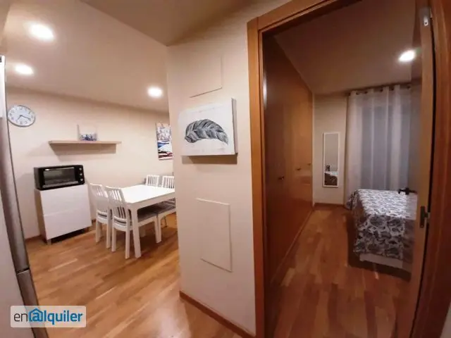 Alquiler Estudio Amueblado Cerca Salera