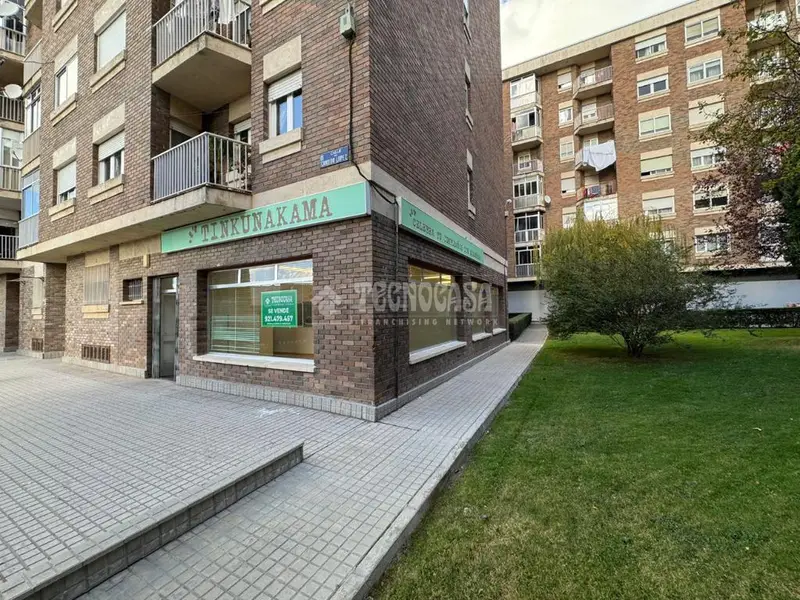 Local comercial en venta en Segovia