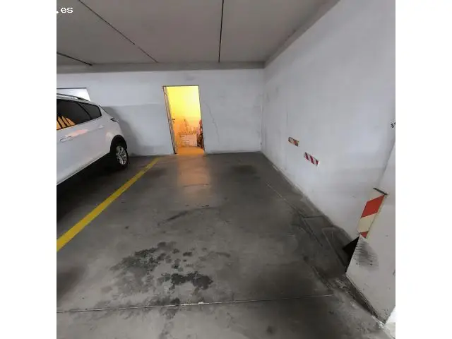 Piso en Villaquilambre con 2 habitaciones, garaje y trastero
