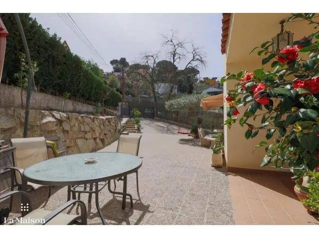 Casa en Venta Argentona Barcelona 181m2 Jardin 958m2
