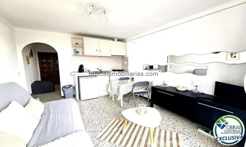 Estudio en venta Empuriabrava primera linea de mar