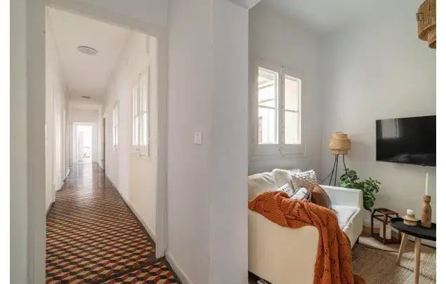Apartamento 6 Dormitorios Barcelona Estudiantes Trabajadores