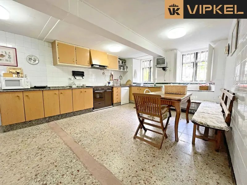 Venta de Casa con Molino en Esmelle Ferrol