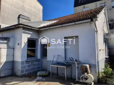 Casa de Piedra a Restaurar cerca del Centro de Fontáns