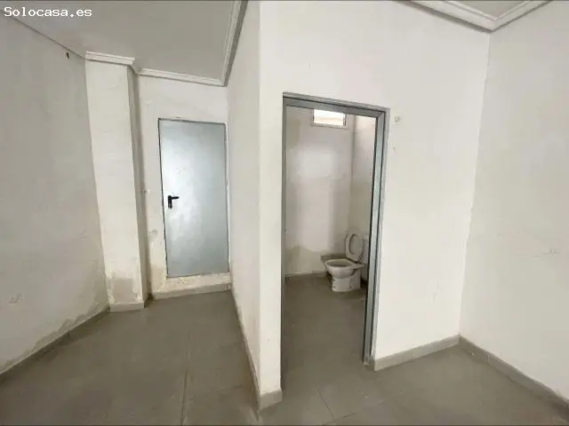 Local Comercial o Vivienda en Elche 100m2 Plaza Madrid