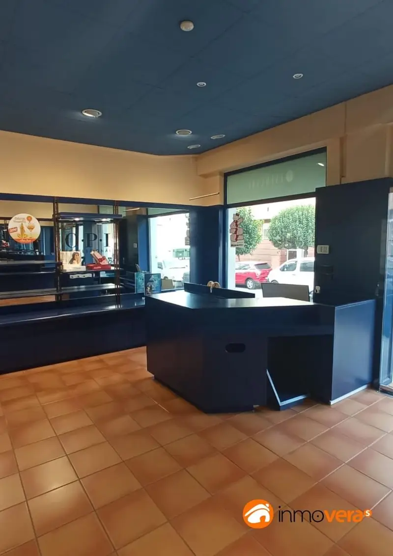 Local Comercial en Alquiler Petrer El Campet