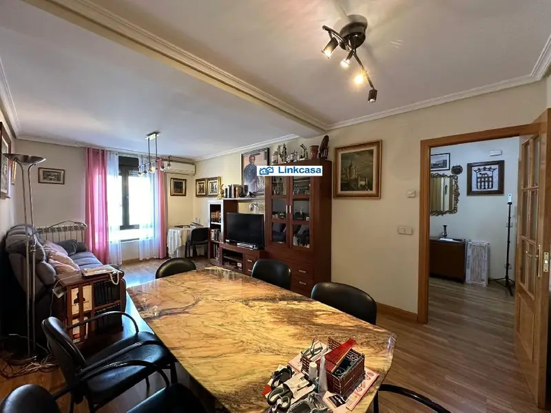 Venta Piso 3 Habitaciones Opañel Madrid