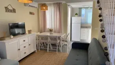 Piso en alquiler en Oliva