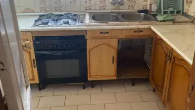 Piso en Venta Calle Higueruelos 4 Dormitorios 2 Baños