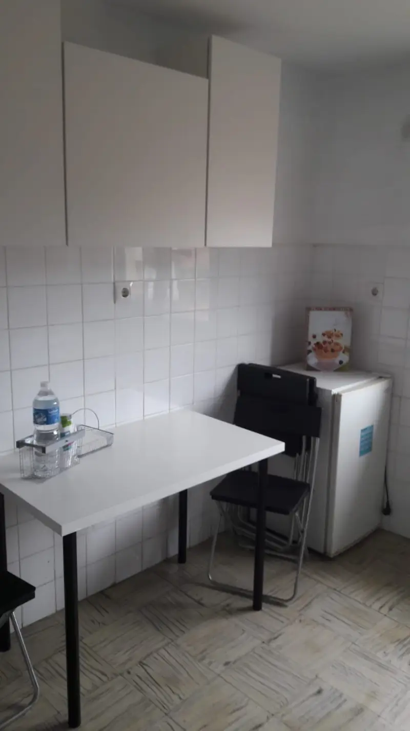 Piso en venta en el centro de Turón necesita reforma