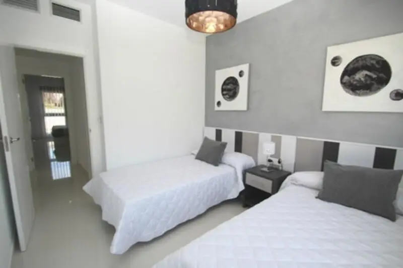 2 Cuarto Villa en venta
Torrevieja, Alicante