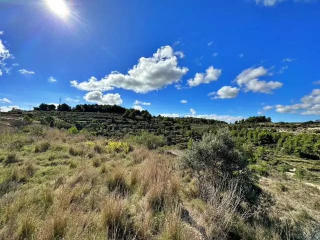 Terreno en Venta Benissa: Casa de 350m2 con Licencia