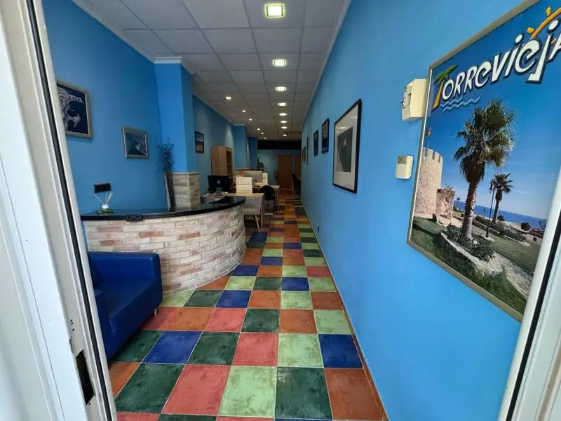 Local Comercial en Venta Torrevieja Alicante