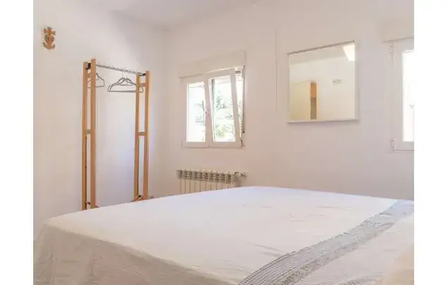Estudio amueblado 56m2 Madrid 1 dormitorio