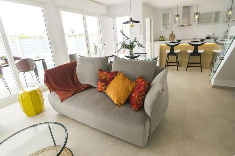 Villa en Venta Los Montesinos 3 Dormitorios 3 Baños