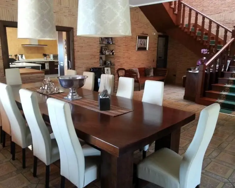 Chalet Independiente Moderno en Pedreguer