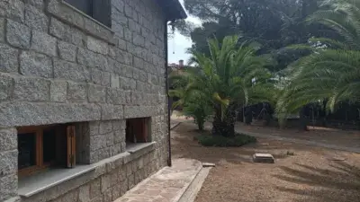 Loft en Alquiler en Torrelodones: 35m², Piscina, Wifi Incluido