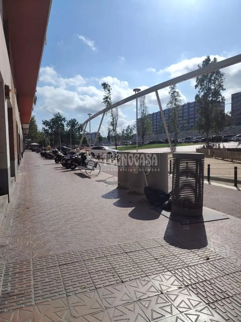 Box/plaza de garaje en venta en Sant Martí