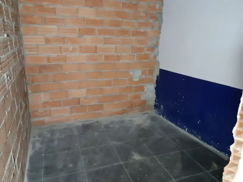 Local Comercial 181 m2 Reus con Trastero