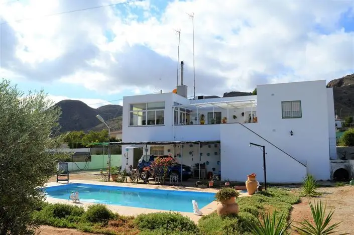 Villa de 3 Dormitorios en Venta