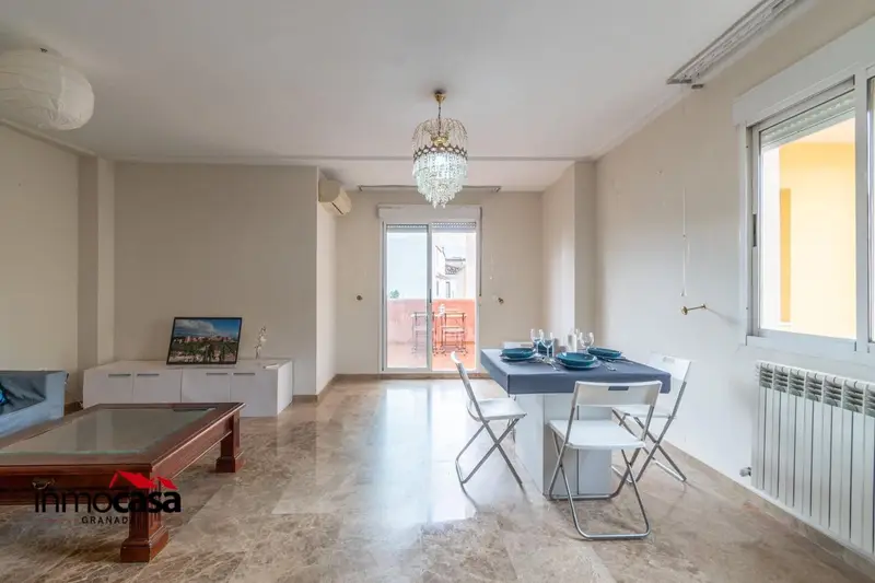 Adosado 200m2 en Ogíjares  3 Dormitorios 3 Baños Terraza y Garaje