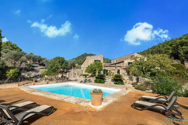 Finca Rústica con Licencia Turística en Esporles Mallorca