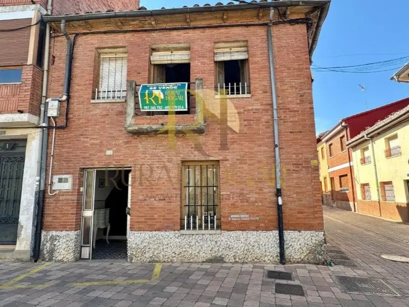 Venta Casa Mansilla de Las Mulas 137m2 Ref 383