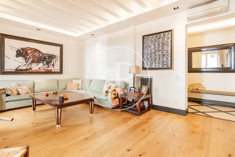 Apartamento en alquiler en Barrio Salamanca 182m2 3 dormitorios reformado