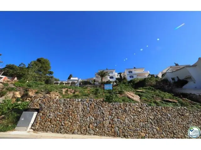 Parcela en Venta en Roses Girona con Vistas Impresionantes