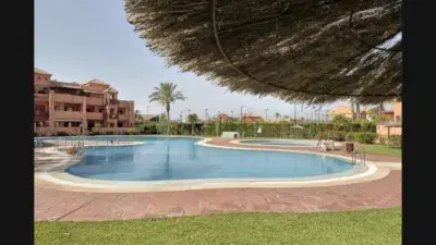 Apartamento en Alquiler 2 Dormitorios 2 Baños Terraza Plaza Parking