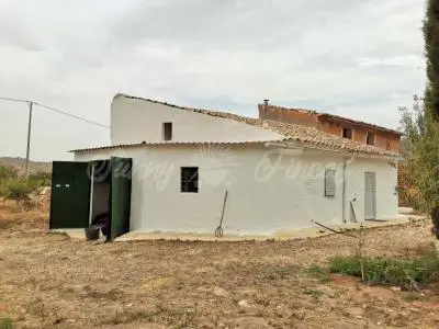 Casa de Campo en Venta Yecla Murcia - Bodega y Garaje Amplio
