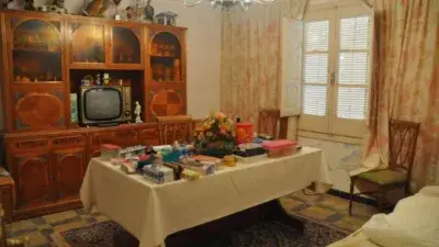 Casa en Venta en Fuentes Calientes 5 Dormitorios Barbacoa