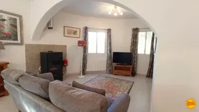Casa de Campo con Piscina y Olivos cerca de Velez Rubio