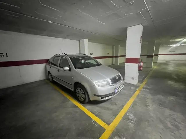 Garaje en venta Torrevieja Urbanizaci
