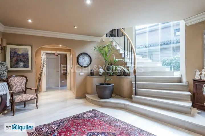 Casa en Alquiler Sant Cugat Zona Exclusiva 610m2 Jardin Piscina