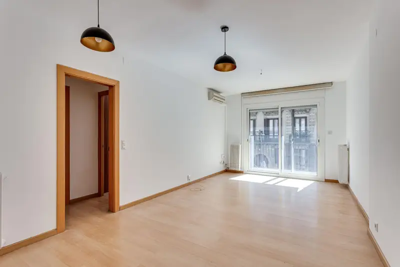 Piso en venta Eixample Diputacion 110m2 3 dormitorios