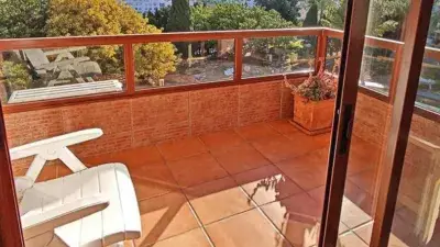 Piso en Venta Torremolinos La Colina 2 Dormitorios Terraza Garaje Vistas Mar