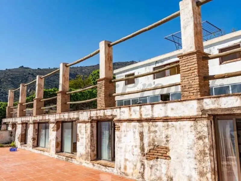 Hotel Rural en Carataunas Gran oportunidad de negocio