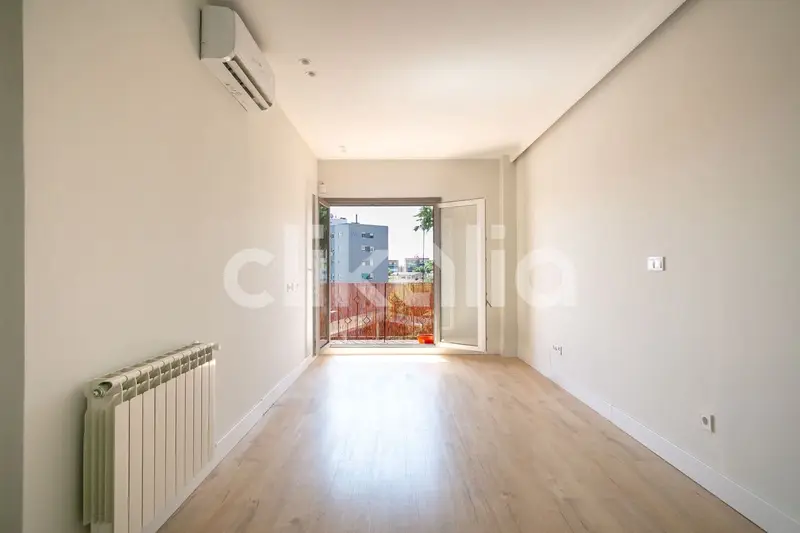 Piso en venta en Comillas Madrid 102m2 3 dormitorios 2 baños