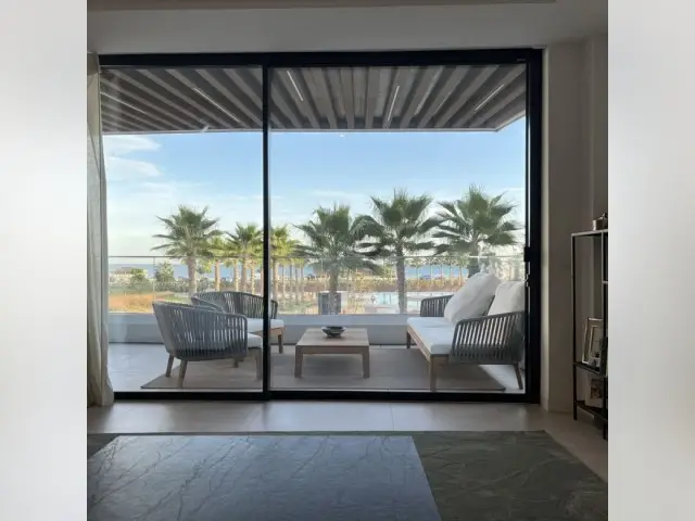 Apartamento 4 Dormitorios Lujo Primera Linea Playa Torremolinos