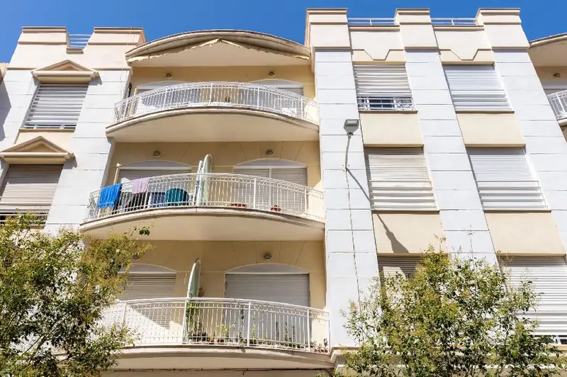 Venta Piso 2 habitaciones Centro Motril UH07565