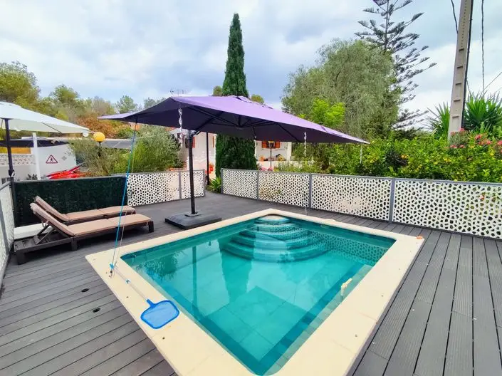 Villa 3 Dormitorios Montserrat Amueblada Piscina