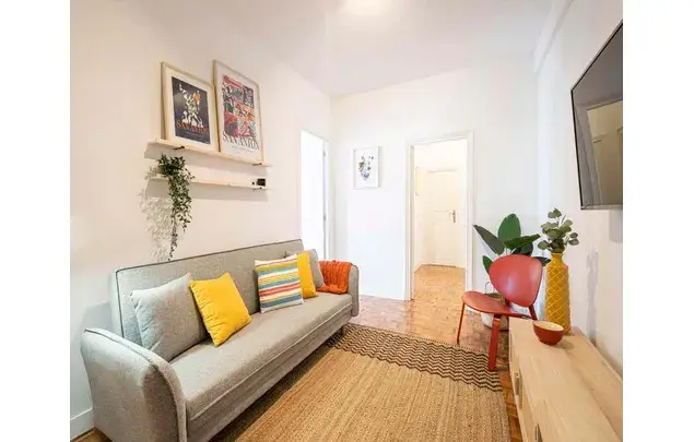 Habitaci
ón 177m
² Madrid 11-18 noches