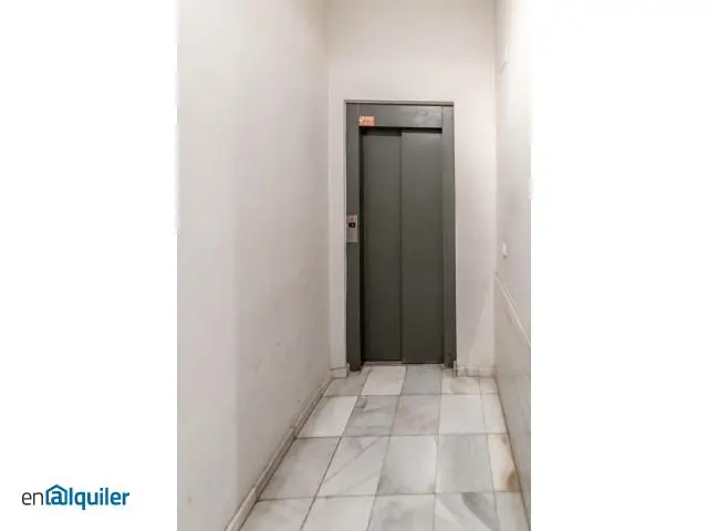 Alquiler Piso 2 Dormitorios Ciutat Vella Valencia Terraza Amueblado