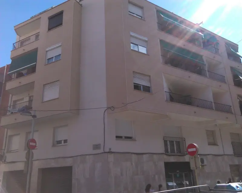 Local en Sant Joan Despí 94.52 m²