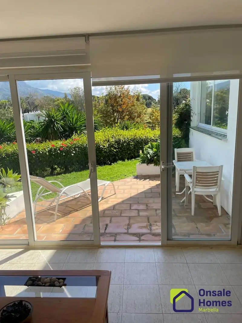 Apartamento en Aloha Golf Marbella Planta Baja con Jardin Privado