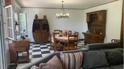 Casa rústica en venta en Serantes