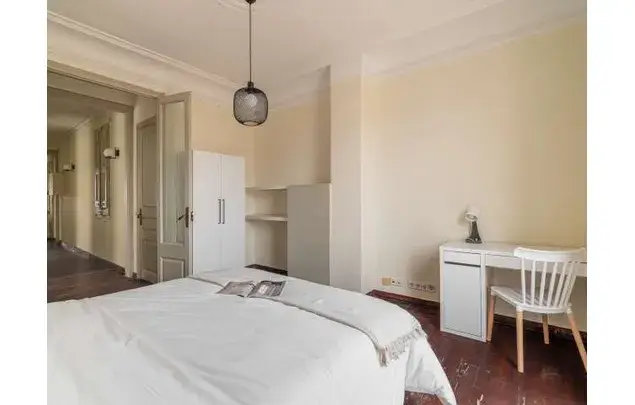 Alquiler de Habitaciones en Avinguda Diagonal Barcelona