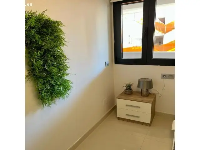 Apartamento Moderno en Urbanizacion de Lujo con Piscina y Gimnasio